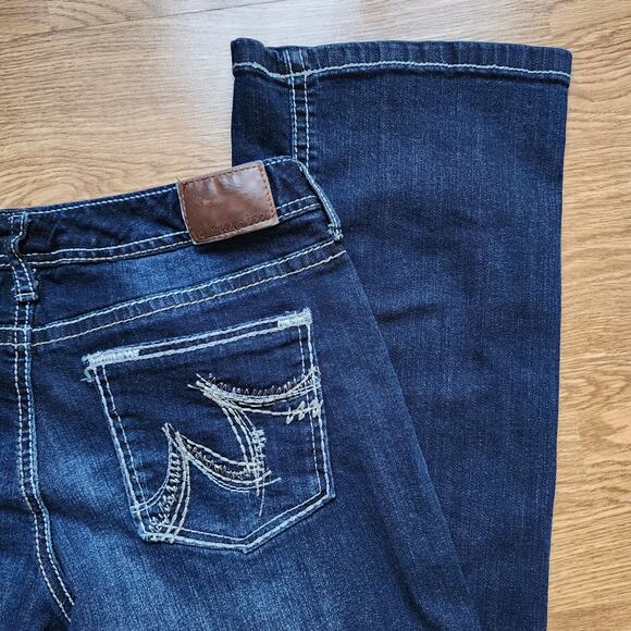 Maurices Jeans Womens Juniors Size 5/6 Reg Embroidered Bootcut Dark Low Rise - Picture 7 of 10